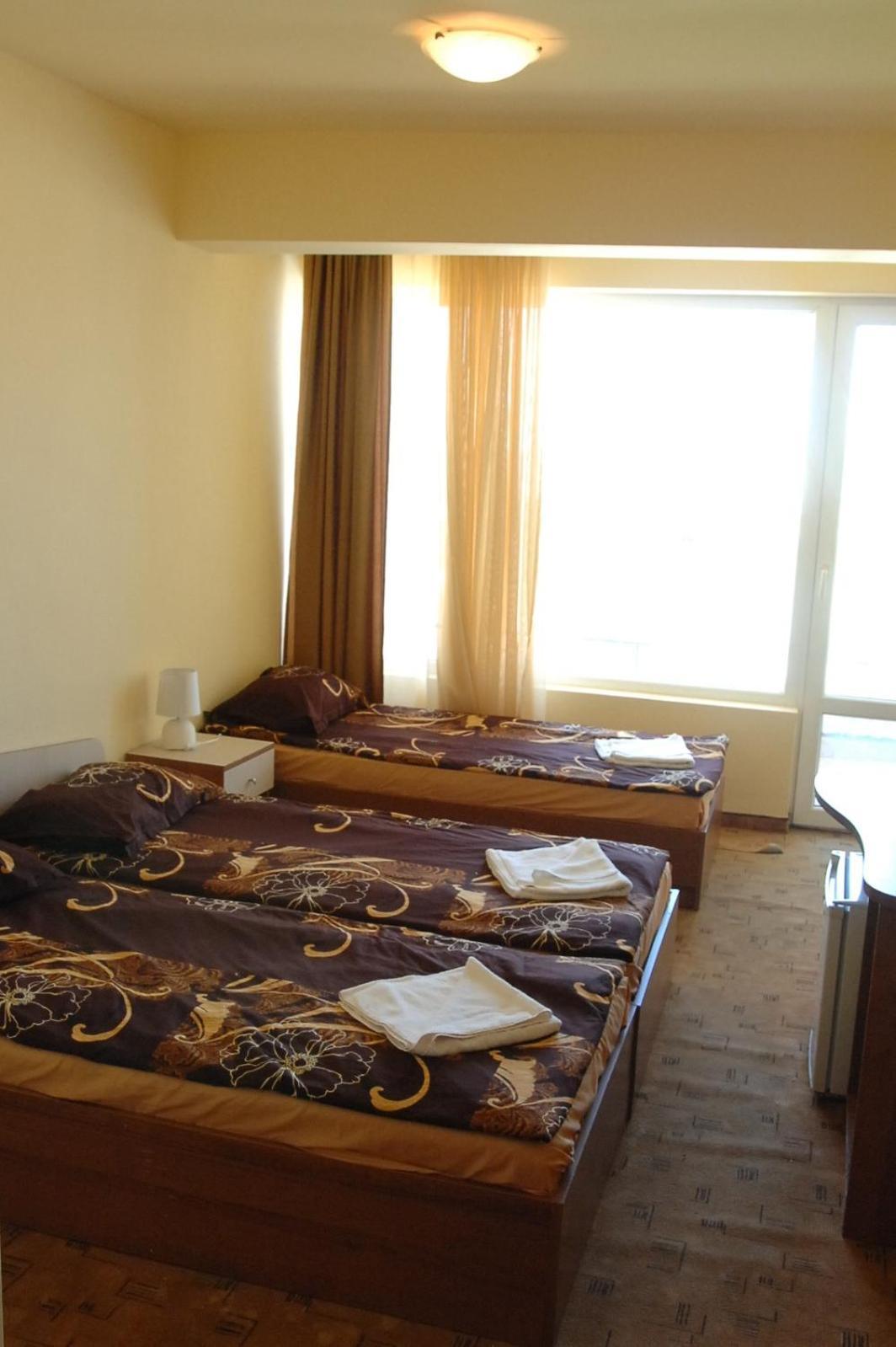 Park Hotel Argo Obzor Zewnętrze zdjęcie