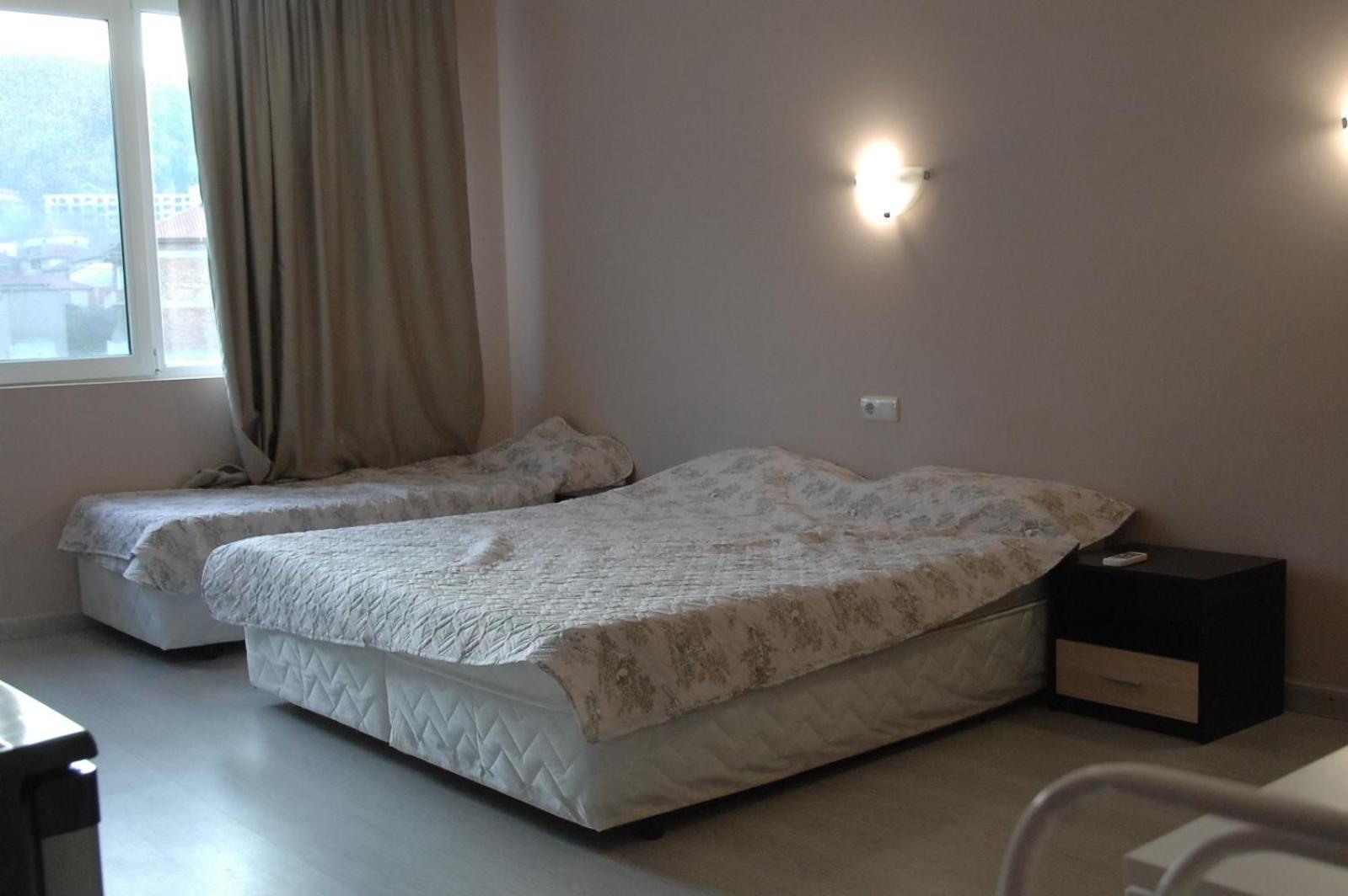 Park Hotel Argo Obzor Zewnętrze zdjęcie