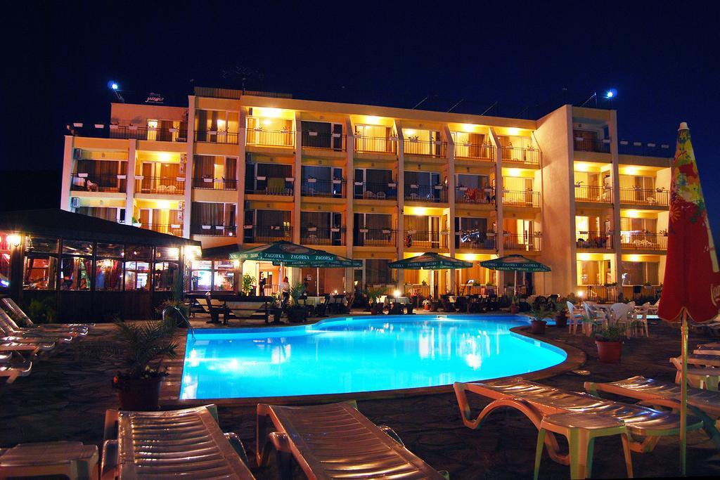 Park Hotel Argo Obzor Zewnętrze zdjęcie