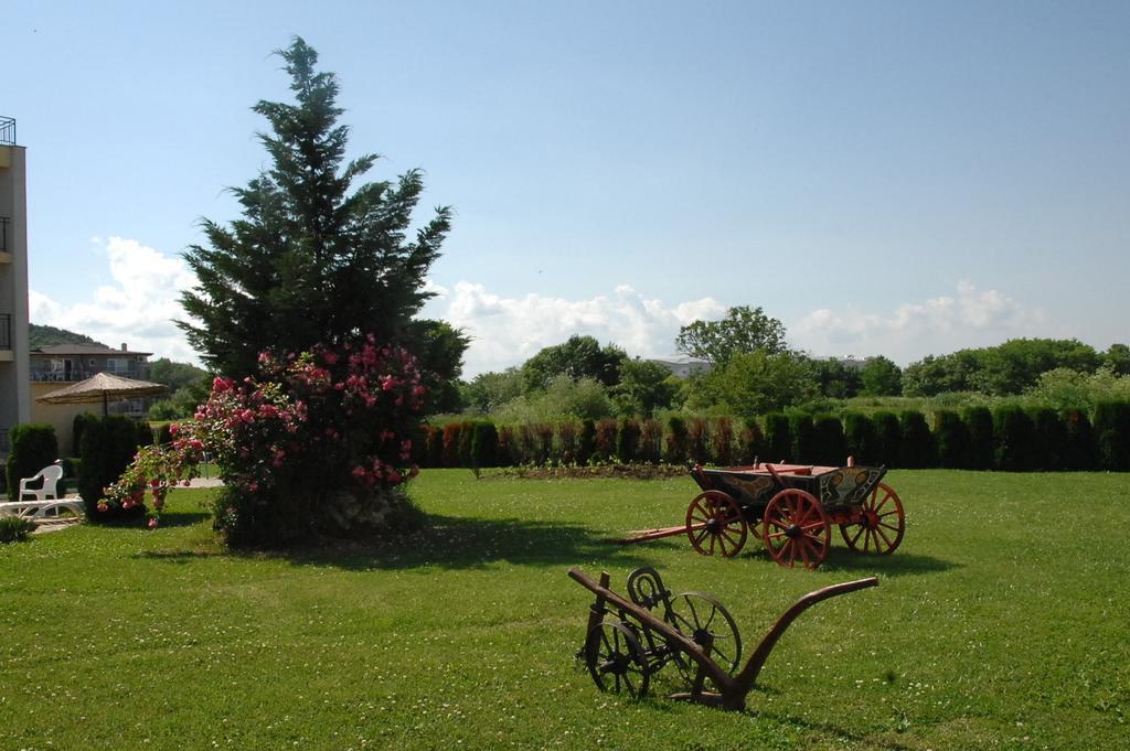 Park Hotel Argo Obzor Zewnętrze zdjęcie