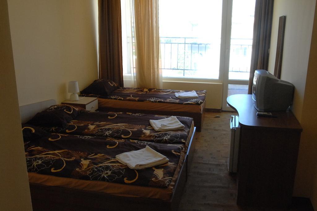 Park Hotel Argo Obzor Zewnętrze zdjęcie