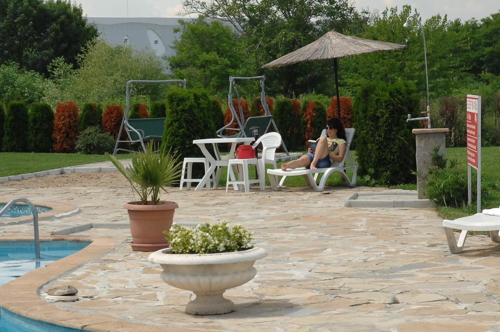 Park Hotel Argo Obzor Zewnętrze zdjęcie